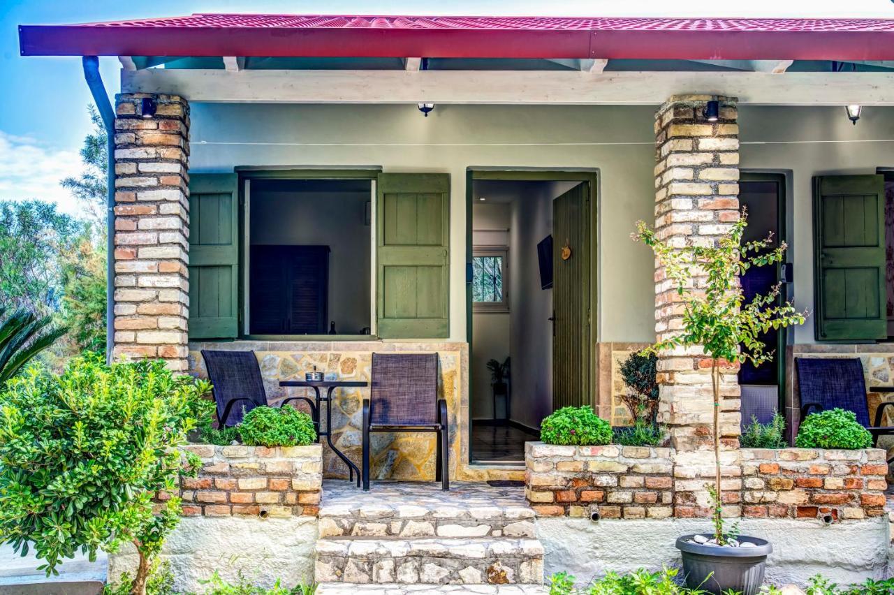 Seascape Elegant Residence Gouvia Marina Kontokali Exterior foto
